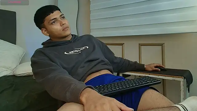 Thony_Big Webcam show