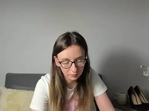 AnnaNatural's Live XXX Chat