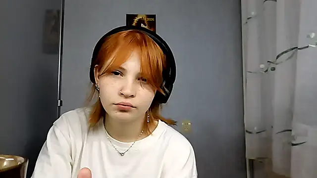 CacyBIoom's Live XXX Chat