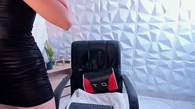 Abby_Saenz01 Chat XXX live