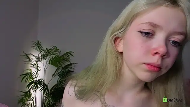 XXX chat uživo modela Rochelle_kitty