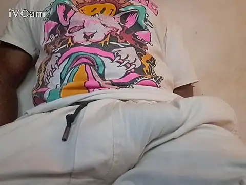 royblackbigpvt's Live XXX Chat