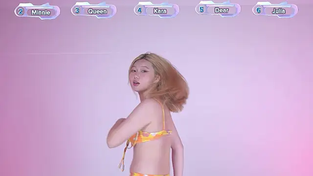 Chat +18 de G-Velvet ao vivo