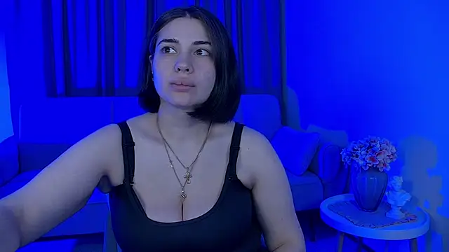 Živý XXX chat AdrianaToress