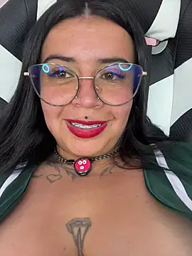 Chatroom XXX en direct de Devilsweet17