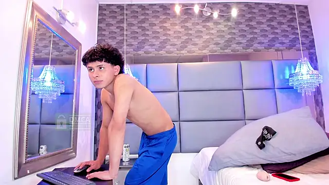 Jhonny-Blake's Live XXX Chat