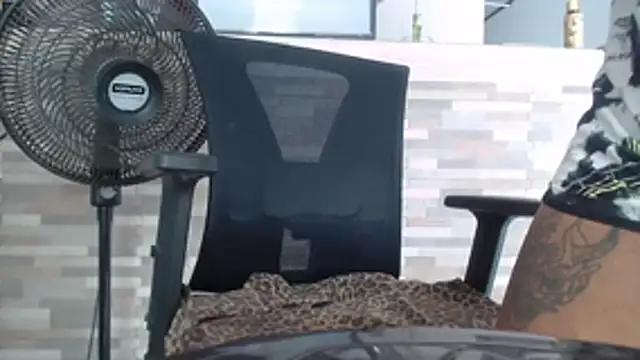 LiaScarlett Pertunjukan Webcam