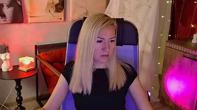DonnaSmitth Chat XXX in diretta