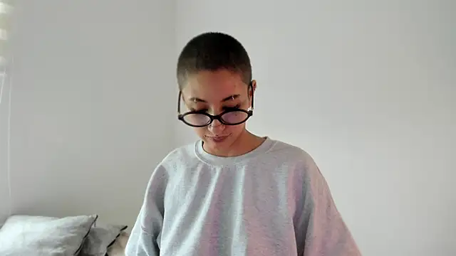 Chatroom XXX en direct de vandalovee_