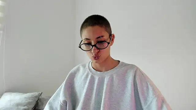 vandalovee_ 라이브 XXX 채팅