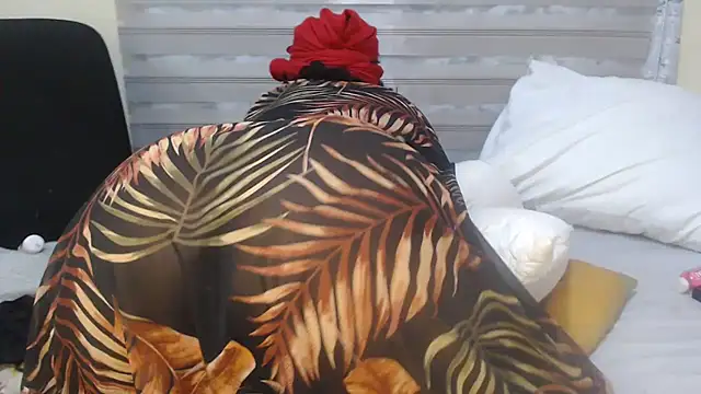 Chat +18 de Foxybrownxx1 ao vivo