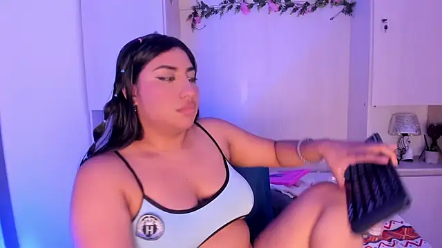 CANDYGABYY: απευθείας συνομιλία ΧΧΧ