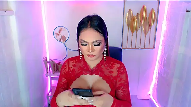 YourNaughtyTS_Selfsucker 웹캠 쇼
