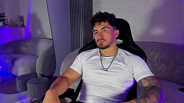 Chat XXX en directo de Brad_Summer