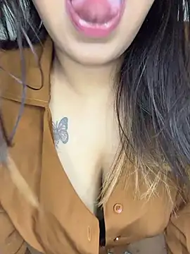 Malika_Secrets Obrolan Langsung XXX