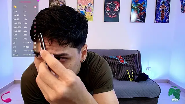 הופעת וובקאם של jonathanjoestar_
