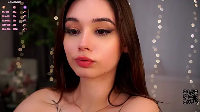 LunaraRadan Live XXX chat