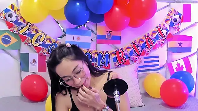 GabbieSkinny XXX чат на живо