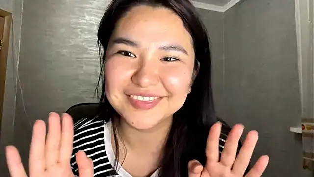 takatsukisennn Webbikameraesitys