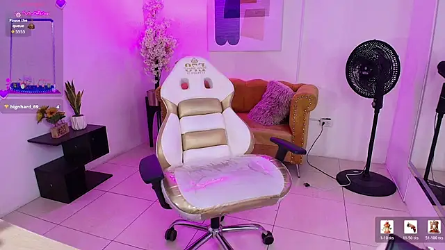 Baby_curly's Live XXX Chat