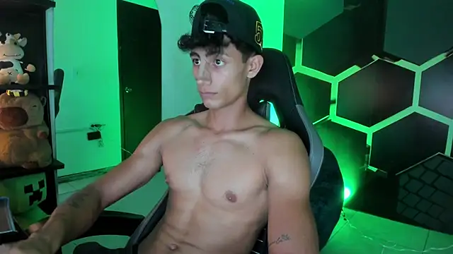 Chat XXX en directo de MaxiimoRomano_