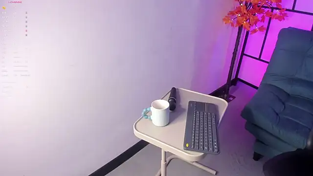 Živý XXX chat Hanna_naoo_