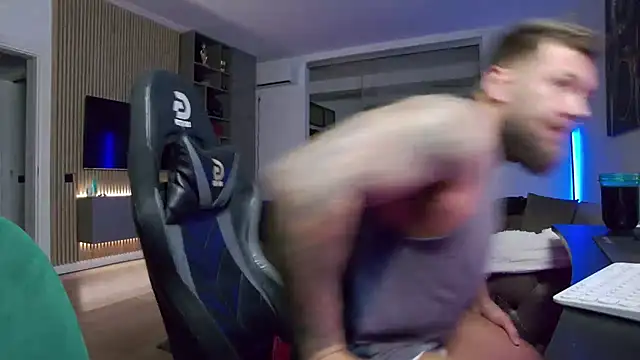 UbbeViking 라이브 XXX 채팅