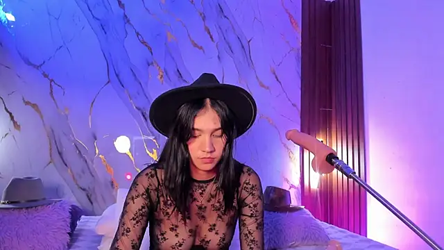 Emmiicuten Live XXX chat
