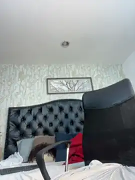 Chat +18 de Lander_Cruz ao vivo