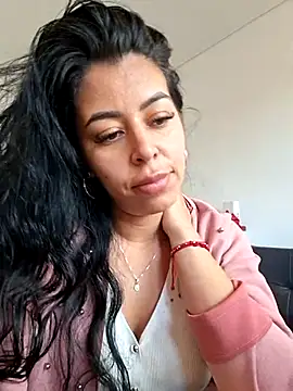 Luianna's Live XXX Chat