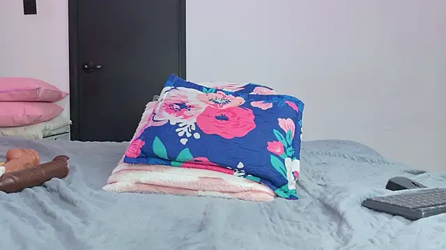 צ'אט XXX בשידור חי של celeste_sea