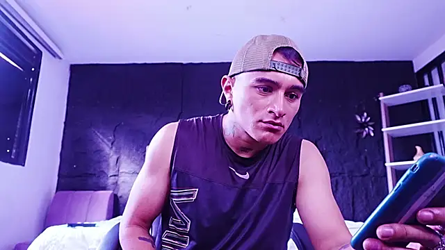 Chat XXX en directo de LiamDeep
