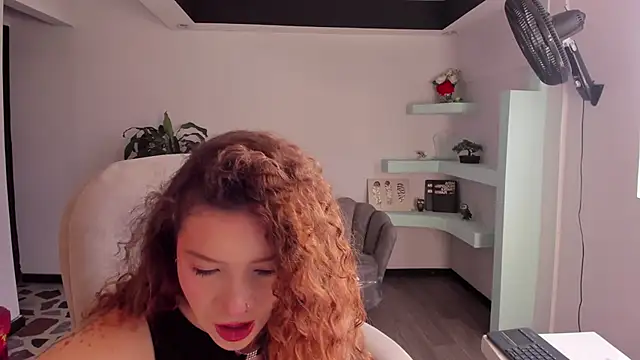 دردشة AphroditeSweett الجنسية المباشرة