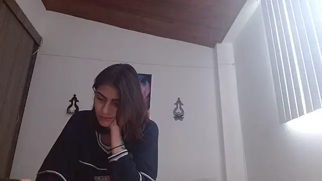 Crystal_Star_n Live XXX chat