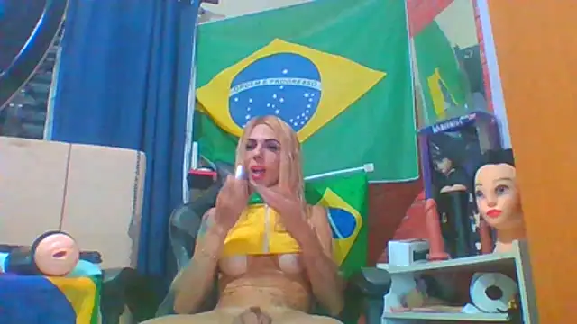 Chatroom XXX en direct de Thifanydotada