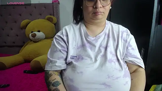 kattybbwbigboobs_ Obrolan Langsung XXX