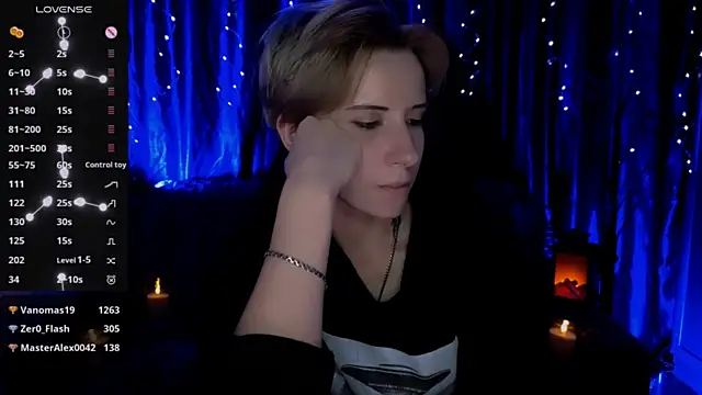 Chatroom XXX en direct de _Shadow_devil__
