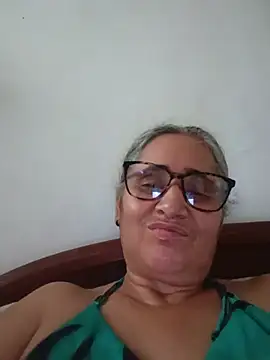 _candin Live XXX chat