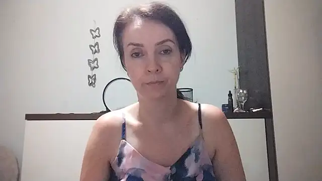 Онлайн чат XXX JenniferAlone