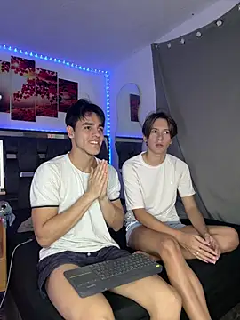 Alex_and_Fabian 라이브 XXX 채팅
