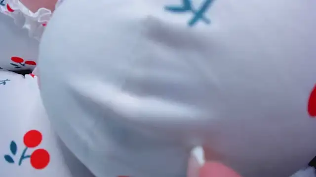 Chloee_Whiten Webbikameraesitys