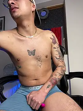Dereck_Klain élő XXX-chatje
