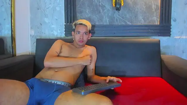 EMILIANO_BLESSn Webbikameraesitys