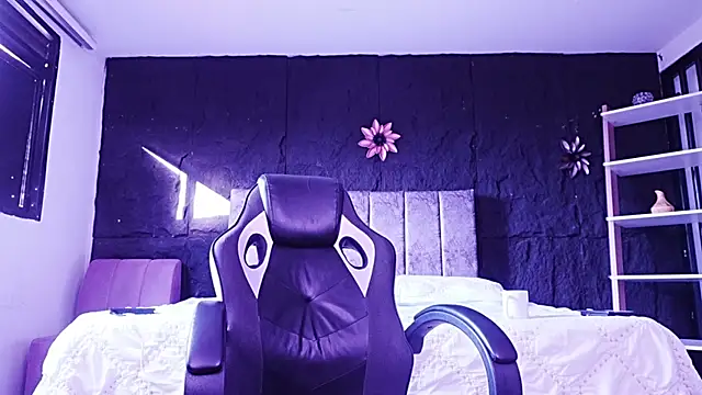 LiamDeepのライブXXXチャット