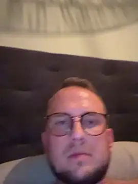 thehornyguy97 webcam show