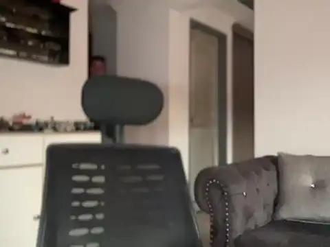 alexandergrey760886 Show in webcam