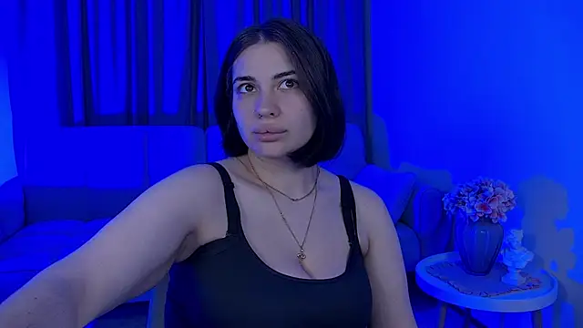แชท XXX สดของ AdrianaToress