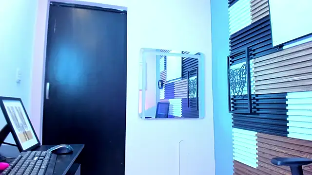Scarleth-Foxx Live XXX-chat