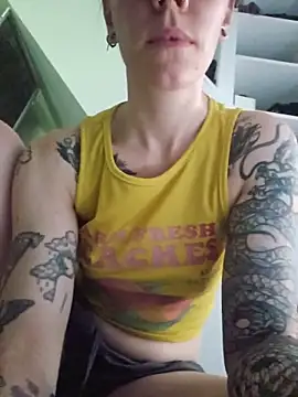 EmilieEdelana Chat XXX in diretta