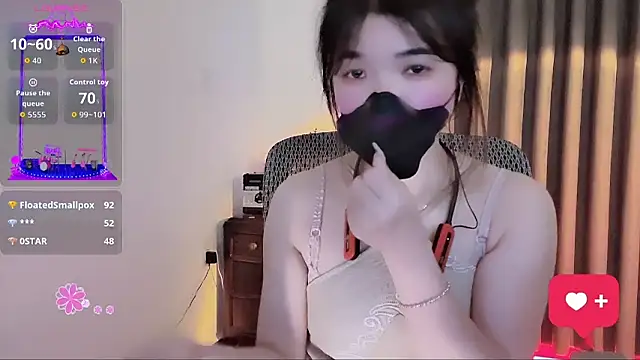 แชท XXX สดของ Caryln-Bun